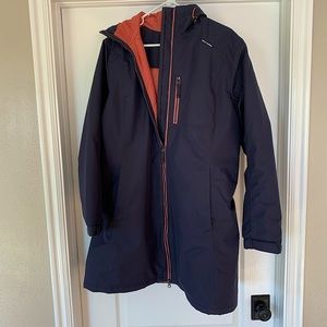 HELLY HANSEN Women’s XL Belfast Winter Jacket. Dark Blue and Peach